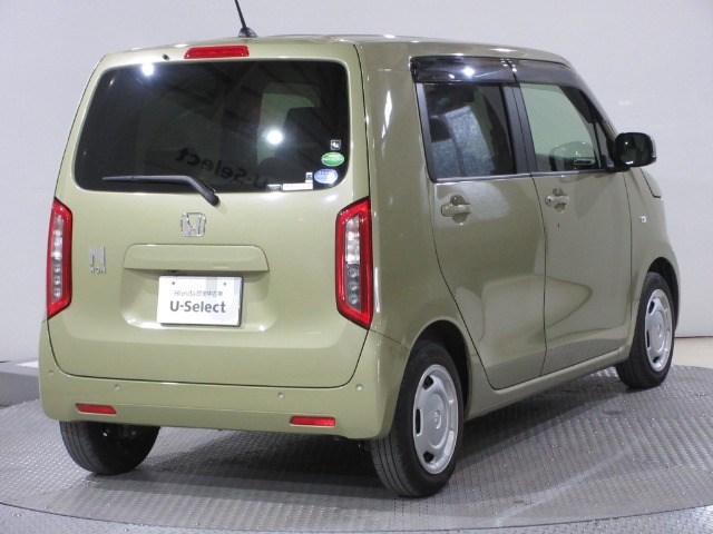 ボディクリーニング後、愛車をピカピカの状態へ保護するコーティング「ブライトパック」がおススメです！水垢がつきにくく、手入れがしやすくなりますよ！いつも愛車をきれいにしておきたい方におススメです。