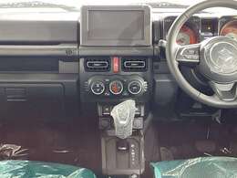 【インパネ全体】『インパネ全体』の画像になります。写真の内容に関してご不明点、ご質問等がございましたらお気軽にガリバー店舗までお問い合わせください。