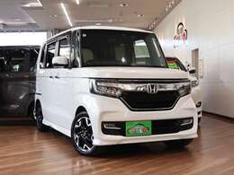 店内広々ショールーム完備