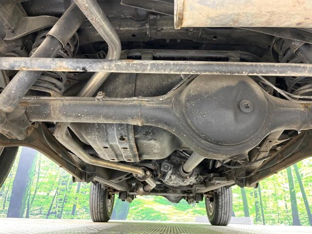 下回りがきれいなうちに、防錆加工の施工がオススメ。降雪地域はもちろん、沿岸部にお住いの方や、趣味でマリン・ウィンタースポーツをされる方にご好評いただいております。