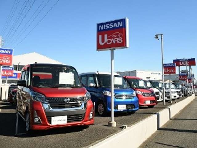 広い展示場で沢山の車両をご用意してお待ちしております！※在庫状況は常に変化があります。お電話でのお問い合わせを下さると幸いです。
