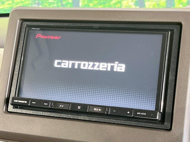 【ナビゲーション】目的地までしっかり案内してくれる使いやすいナビ。Bluetooth接続すればお持ちのスマホやMP3プレイヤーの音楽を再生可能！毎日の運転がさらに楽しくなります！！