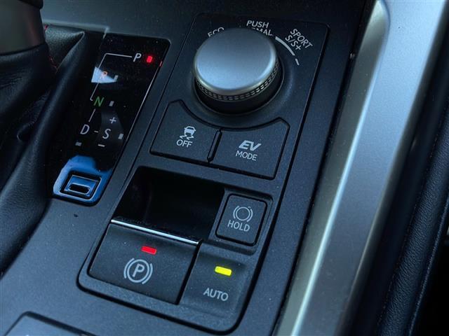 展示場に並んでいる車両は常時変わっております！ぜひ価格の変更があるかもしれないのでお見逃しなく！！