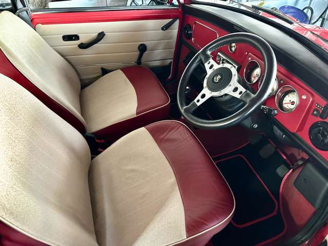 最終値下げMINI マークⅢ？ステアリングホイール