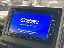 【純正ナビ】人気の純正ナビを装備。オーディオ機能も充実しており、Bluetooth接続すればお持ちのスマホやMP3プレイヤーの音楽を再生可能！毎日の運転がさらに楽しくなります！！