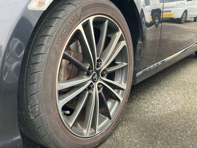 ご購入後の整備・車検・万が一のトラブルにも当社自慢の整備士が『責任』と『自信』を持って、対応させて頂きます！もちろん、お持ちのお車のお悩みもお気軽にご相談ください♪お問合せ・ご来店お待ちしております！