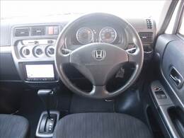 4WD☆カロッツェリアナビフルセグTV☆Bluetooth☆Bモニター☆ETC☆前後ドラレコ☆リアヒーター☆フォグランプ☆キーレス☆ヘッドライトレベライザー☆社外アルミ☆禁煙車★試乗予約承り中★