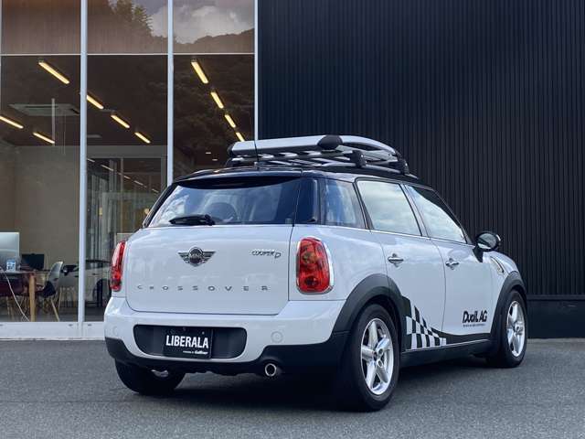 みなさまのお車選びのお手伝いをさせてください！スタッフ一同心よりご来店、お問い合わせをお待ちしております！　TEL　092ー962ー9051