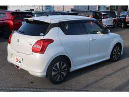 バックカメラ　ドアバイザー