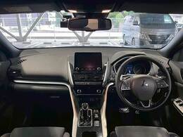アイポイントが高く見晴らしの良い運転席です！