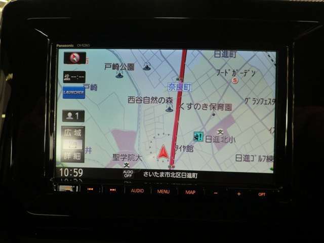 純正メモリーナビ付きです☆お出かけの際には嬉しい装備ですね♪