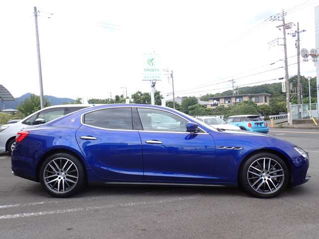 弊社ホームページでは新入庫情報やご納車ブログを随時更新しております！是非ご覧になってみて下さい！★→https://www.trusty55.com/