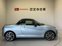 車両右側面からの写真になります。車をご覧になりたい時はお気軽に最寄りの店舗へご相談下さい。