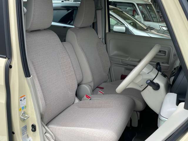 ◆納車整備◆整備付きのお車はご納車前に点検整備を実施の上、ご納車をさせて頂いております。皆様に安心してお乗り頂けるように務めています！アフターフォローも充実のカーポート佐々木に是非お任せください(^^)
