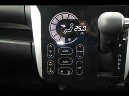 ◆弊社はクルマ年間約9000台を取引（グループ各社含む）！当店では専属のバイヤーが厳選した車輌のみ小売販売しております。また、展示車は全て第三者機関が査定済みです。