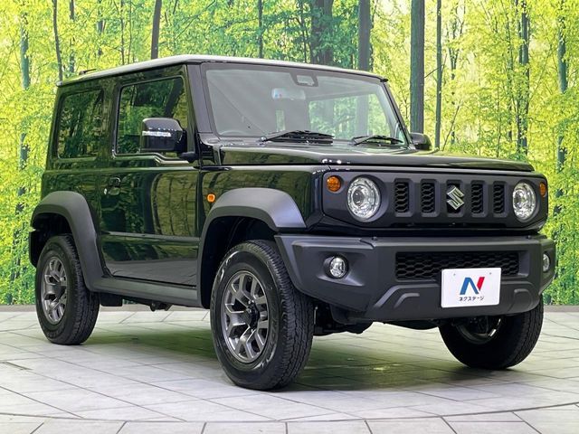 大好評のボディコーティング「弾スプラッシュコート」もご納車までに施工可能。通常のガラスコートと異なる、耐久年数6年の無機質ガラスコーティングが、ボディをキレイな状態に保ってくれます。