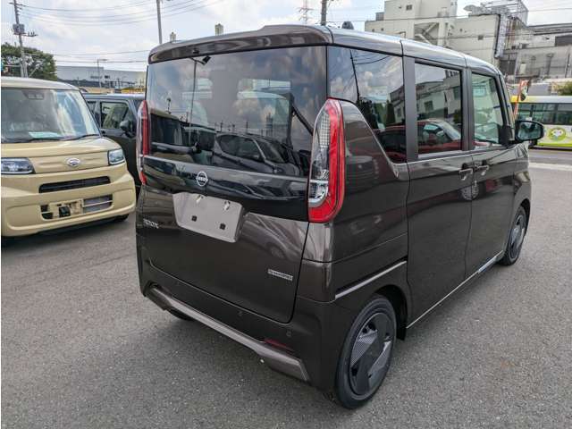 車両をご掲載にあたって車両写真でお車の状態が全て伝わるように意識しております！内外装の傷や汚れは全て確認して撮影しております。内装の匂いなど写真でわからないことは直接お電話などでお伝えくださいませ！