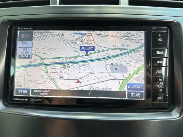 【ナビゲーション】使いやすいナビで目的地までしっかり案内してくれます。各種オーディオ再生機能も充実しており、お車の運転がさらに楽しくなります！！