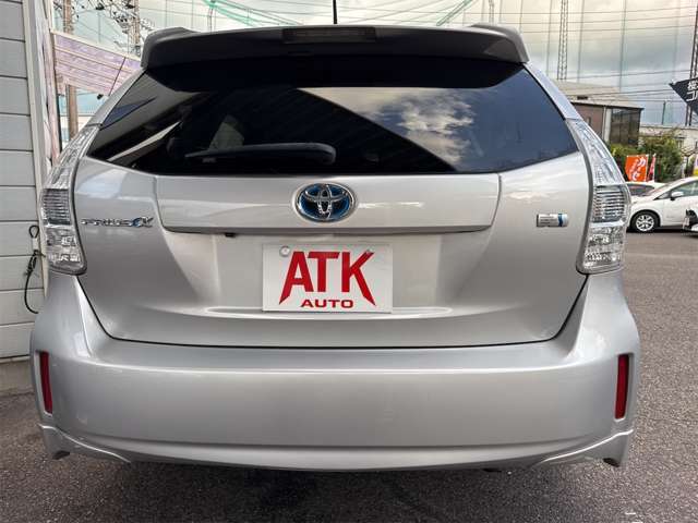 光り輝く大人なお色！「シルバー」外装☆弊社オススメ無機質のボディコーティングを施工すれば、大切な愛車を綺麗により長く保ち、洗車も水洗いだけでOK！ボディの光沢も違います！