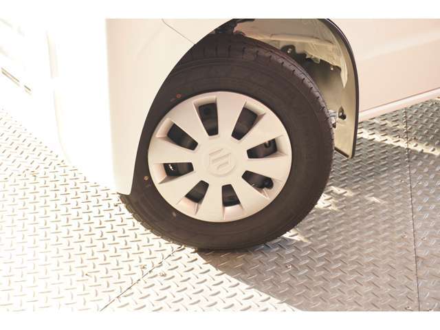 お車でお越しの際は，中和幹線沿いにあるスズキの看板を目印に！電車でお越しの際は、最寄りの耳成駅までお迎えに上がりますので是非ご連絡下さい☆◆無料電話：0120-429-215◆