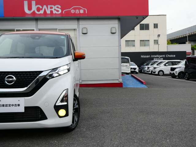 明るく光量タップリのLEDヘッドランプとLEDフォグランプが視界をしっかりと確保致します！