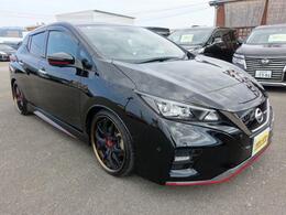 お客様のカーライフをサポートする営業STAFFが皆様のクルマ選びをお手伝いをさせていただきます☆