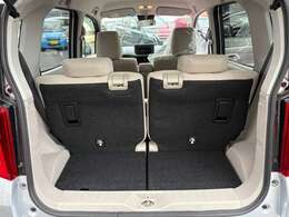 ダイハツの新車値引率地域トップクラス！価格自信有ります！ショールームには新車も展示しています！カタログをもらいに来るだけでも良いのでどうぞお気軽にご来店ください！