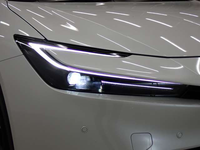 トヨタセーフティセンス・障害物センサー・BSM・シートヒーター・LEDヘッドライト・スマートキー・純正19AW・8型純正ディスプレイAD・バックカメラ・フルセグTV・Bluetooth・ETC・ドラレコ・AC電源100V/1500W