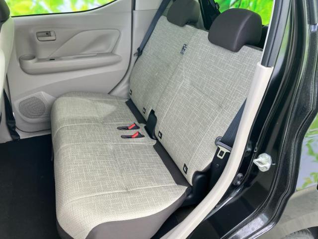 WECARSでは各商談席に大型モニターをご用意しております！見やすい大画面でゆったりと全国の在庫をご覧いただけます！是非ご来店お待ちしております！