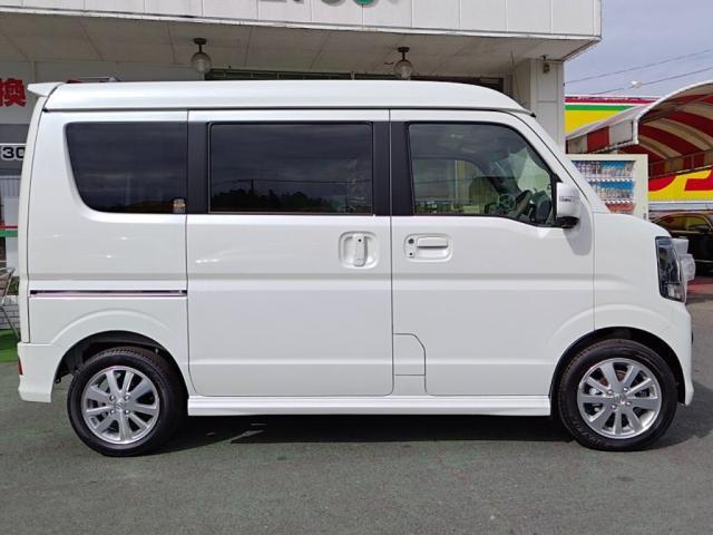 24時間コールセンター・ロードサービス付レッカーサービス無料対応全車1年保証付きエンジンオイル無料交換サービス！！