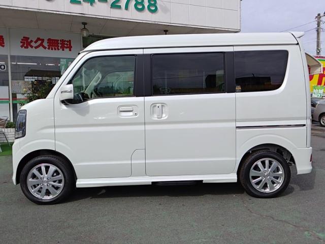 ツチヤオリジナル保証で新規登録から何年車でも無制限で可能です。走行距離も無制限で保証4パターンから選んで頂けます。