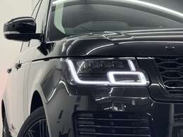 ボンネット＆テールゲートレタリング、グリルディテール、