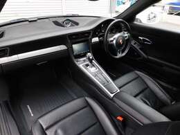 運転しやすい7速PDK搭載！！　取説・記録簿付　もちろん事故歴ありません！！