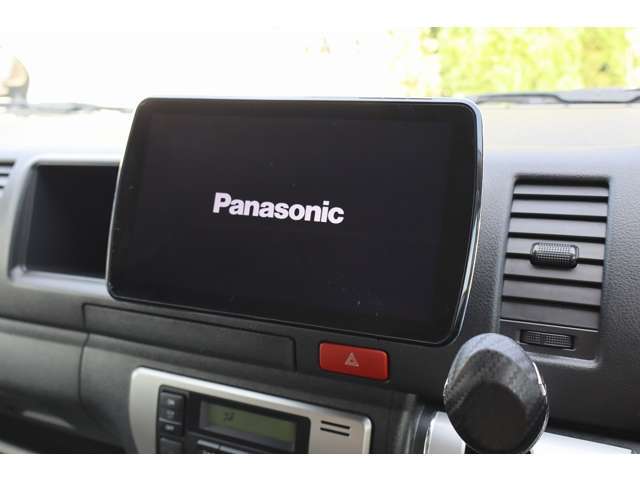 ◆【Panasonic】9インチフローティングナビ フルセグ 音楽CD＆DVDビデオ＆ブルーレイディスク再生 Bluetoothオーディオ ミュージックサーバー パノラミックビューモニター