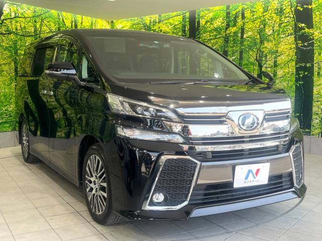 大好評のボディコーティング「弾スプラッシュコート」もご納車までに施工可能。通常のガラスコートと異なる、耐久年数6年の無機質ガラスコーティングが、ボディをキレイな状態に保ってくれます。