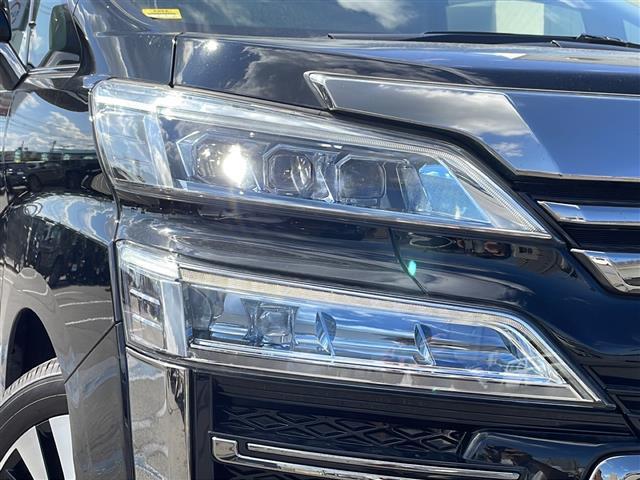 気になる車はすぐにお問い合わせください！右のカーセンサー専用無料ダイヤルから、専門スタッフがお車のご質問にお答えいたします！