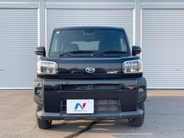 弊社では、全車『修復歴なし』のお車のみ取り扱っております。専任バイヤーによる厳選した仕入れの後、入庫後の車両チェックを行い、ネクステージが認定した高品質な中古車をご提供しております。