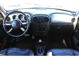 国道16号柏方面からお越しの場合は春日部イオンモール「下柳東」交差点を左折後700m先の左手にございます。