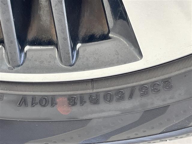 【その他】このクルマ限定で使える装備品が付いています！使い方などはぜひ実際に店舗にお越しいただき、専門スタッフにお尋ねください！