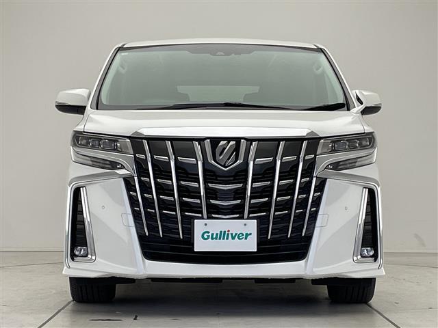 【正面】『外装：正面側』の画像になります。写真の内容に関してご不明点、ご質問等がございましたらお気軽にガリバー店舗までお問い合わせください。