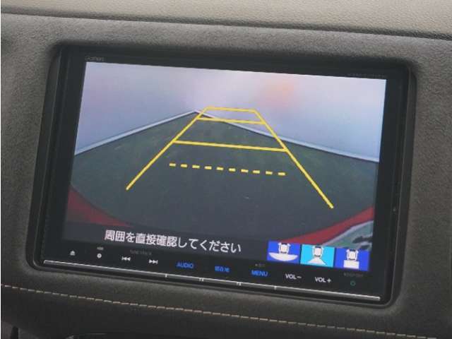 ◆バックカメラ◆リバースにするだけで映ります、後方の安全確認や、狭い駐車場での車庫入れ、雨の日や夜間など視界の悪い時に便利です！安全にバックする為には欠かせない装備です。