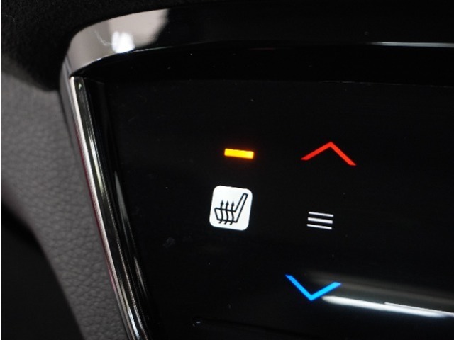 ◆シートヒーター装備◆　寒い季節にピッタリなのが、このシートヒーター！寒い季節もシートヒーターが体を温めてくれます。寒い季節もドライブが楽しくなります。