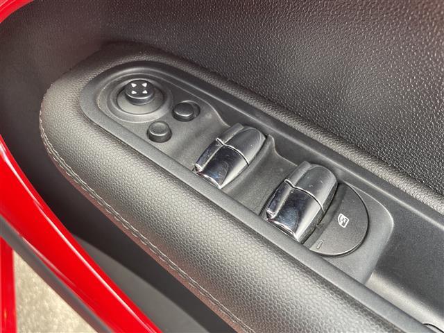 ◆より良いコーティングをお探しでコーティング効果を長く感じたいお客様にハイモースコート『ザ・グロウ』『ジ・エッジ』をご用意しております。商品の詳細な内容に関してはは店舗までお気軽にお問い合わせ下さい。