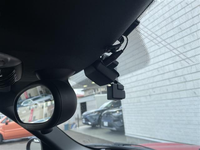 ガラスコーティング、ナビゲーション、ETCなど、その他のパーツの取り付けお見積もりのご相談も承っております！！クルマのこと何でもお任せください！