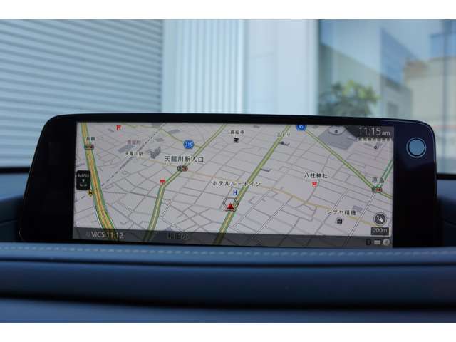 純正用品のナビSDです。知らない道も安心です！