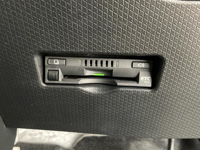 お車に合わせて無料保証以外にも、保証範囲、期間、距離を拡充させた有料保証もご用意しております！中古車の購入が初めてで不安・・・というお客様もご安心ください！