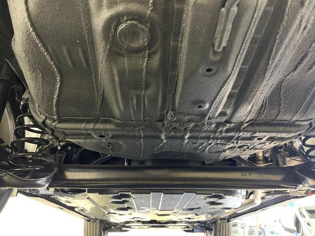 下回りがきれいなうちに、防錆加工の施工がオススメ。降雪地域はもちろん、沿岸部にお住いの方や、趣味でマリン・ウィンタースポーツをされる方にご好評いただいております。