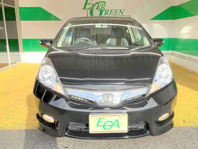禁煙車です！また、ミラーウインカー・プライバシーガラス付きです！