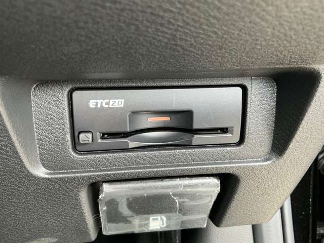 ETCはビルトインでスッキリと収まっています。