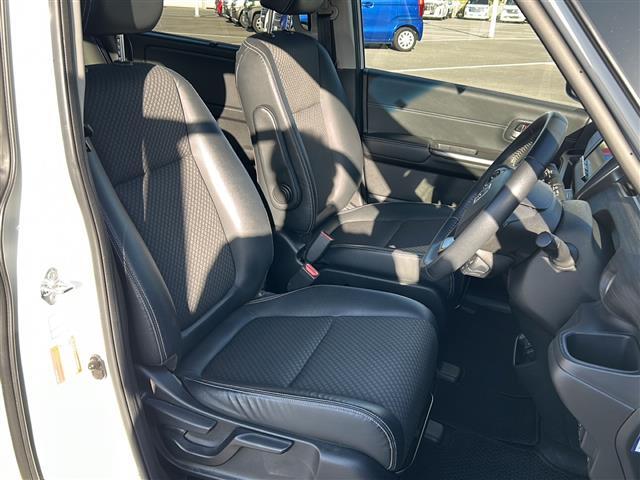 【運転席】『運転席周辺』の画像になります。写真の内容に関してご不明点、ご質問等がございましたらお気軽にガリバー店舗までお問い合わせください。